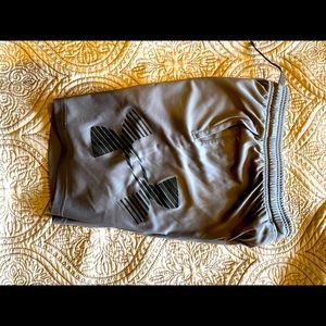 Boys Under Armour athletic shorts, youth medium